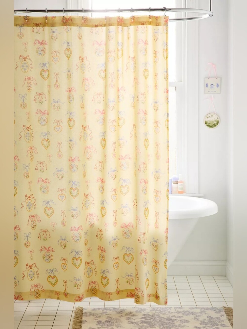 ❣️🪷NWT Urban Outfitters UO Home Locket Frame Patterned Shower Curtain, 72x72"🌙